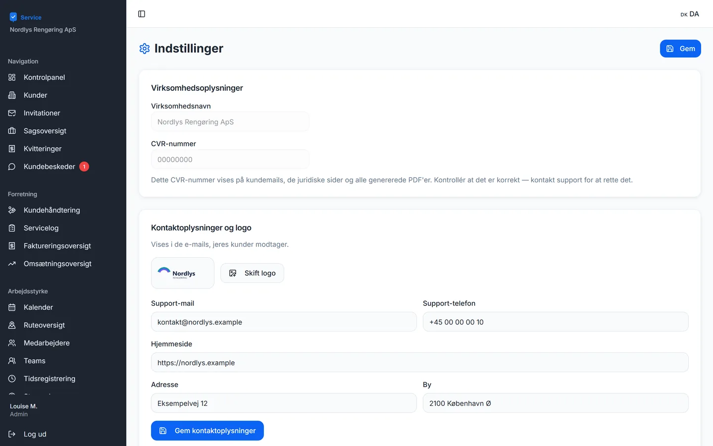Virksomhedens logo og kontaktoplysninger i indstillingerne
